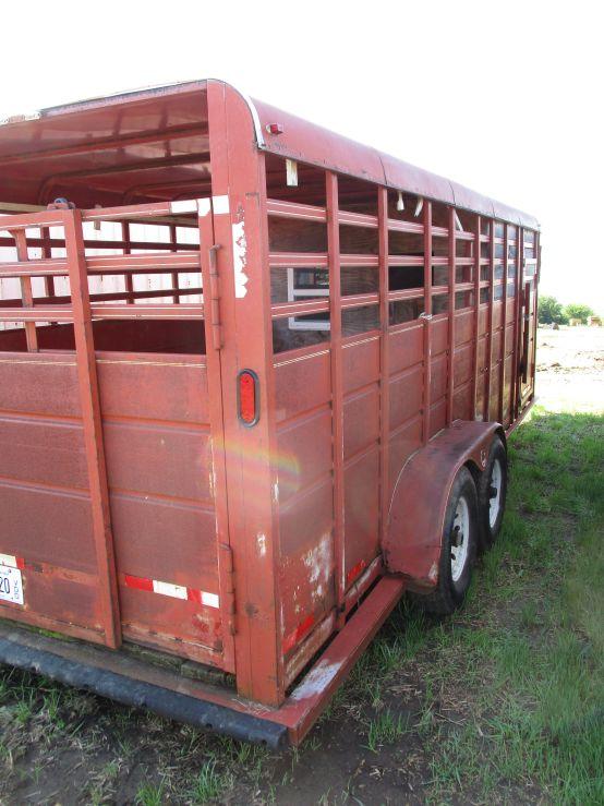 1992 Circle D Gooseneck Livestock Trailer
