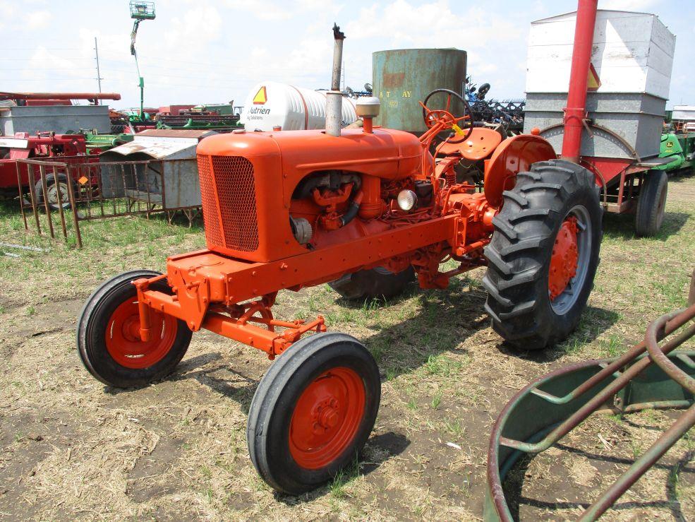 AC WD 45 Tractor