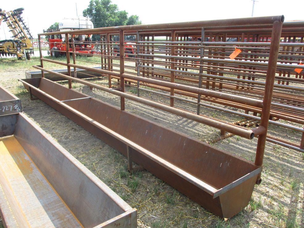 Stand Alone Feeder Gate