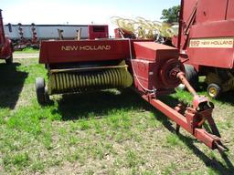 New Holland 315 Square Baler