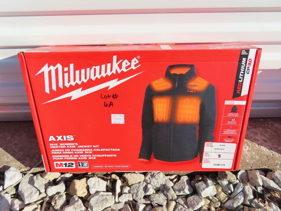 Milwaukee Axis Heated Coat - SMALL