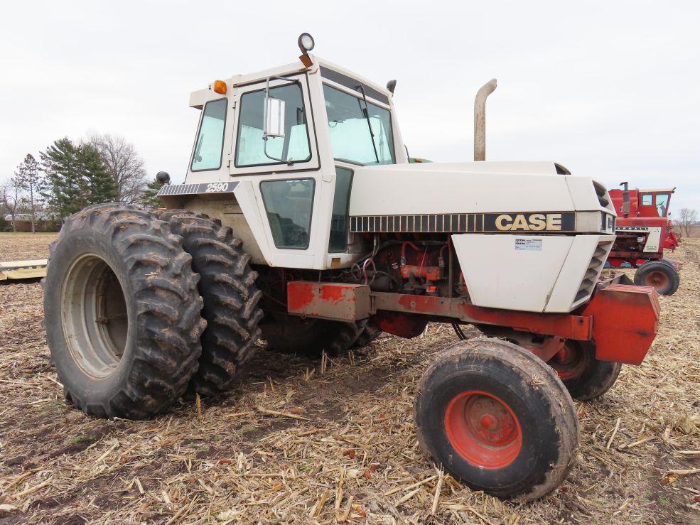 Case 2590 Tractor