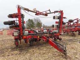 White 8 Row Planter