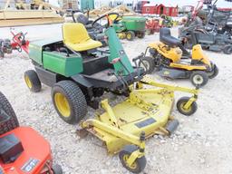 John Deere F910 Mower