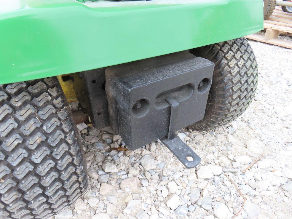 John Deere 175 Hydro Riding Mower