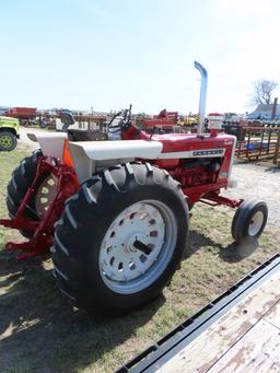 1967 IH Farmall 1206 Tractor