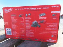 Milwaukee M18 Brushless 4-1/2"/5" Cut Off Grinder