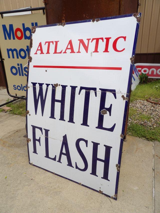Atlantic White Flash Porc. Sign