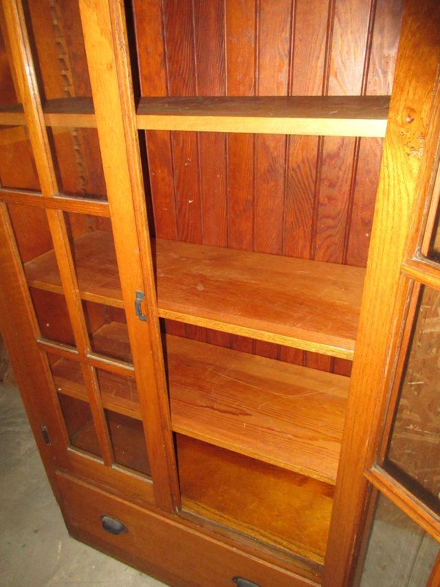 Oak Built In Bookcase - Cabinet