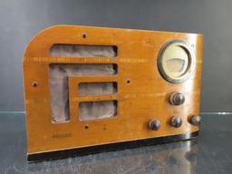 Philco Tube World Radio