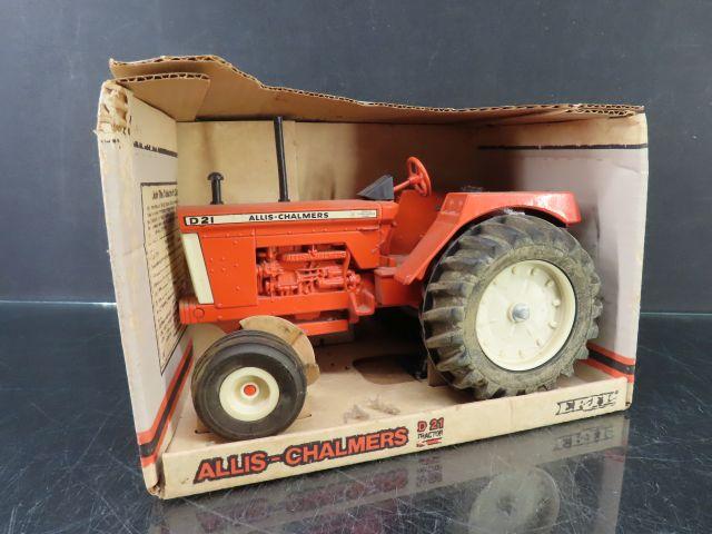 AC D21 Toy Tractor