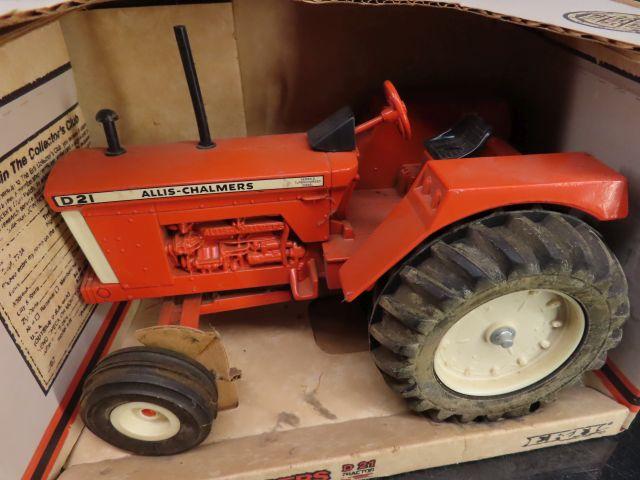 AC D21 Toy Tractor