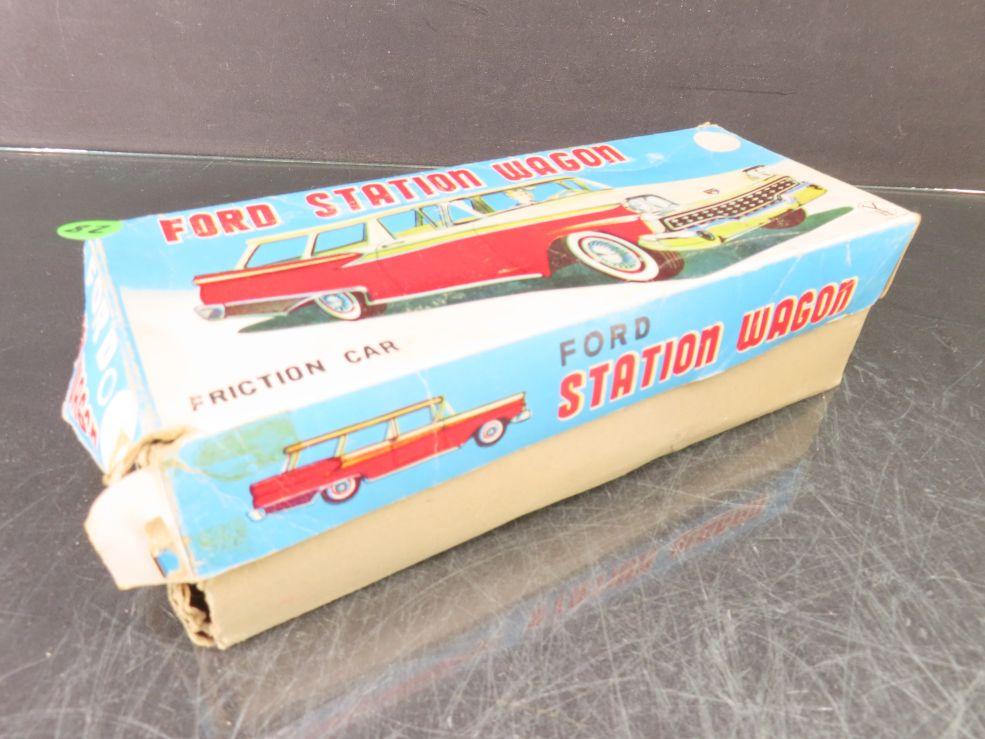 1959 Ford Station Wagon Friction Car with Box