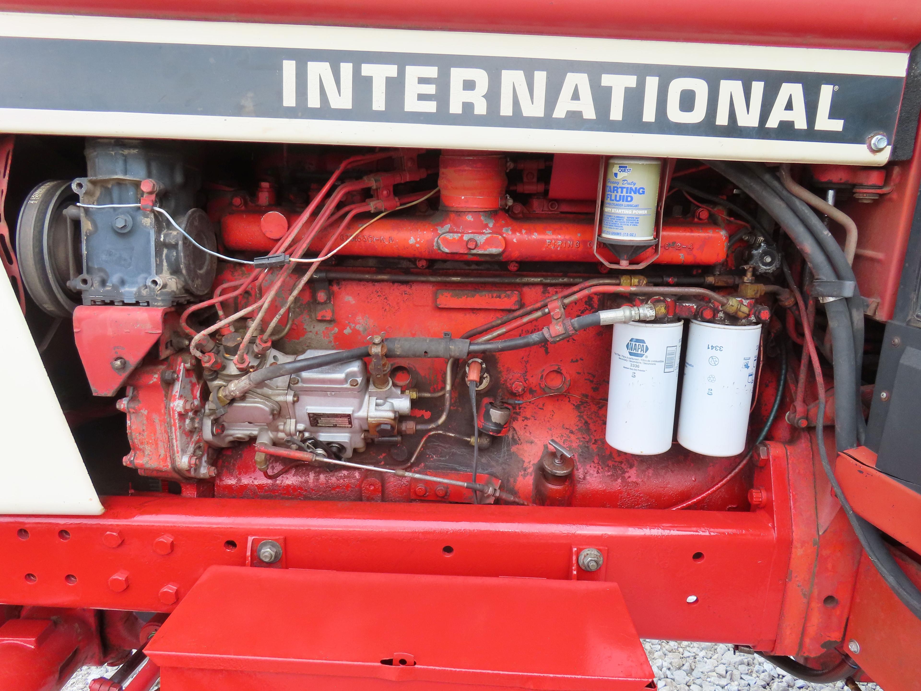 International 1486 Tractor