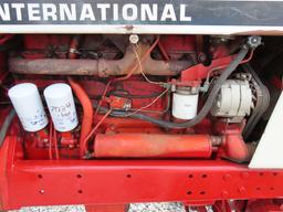 International 1486 Tractor