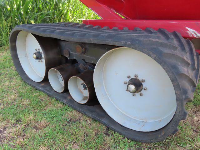 2009 J&M 1150 Grain Storm Auger Wagon