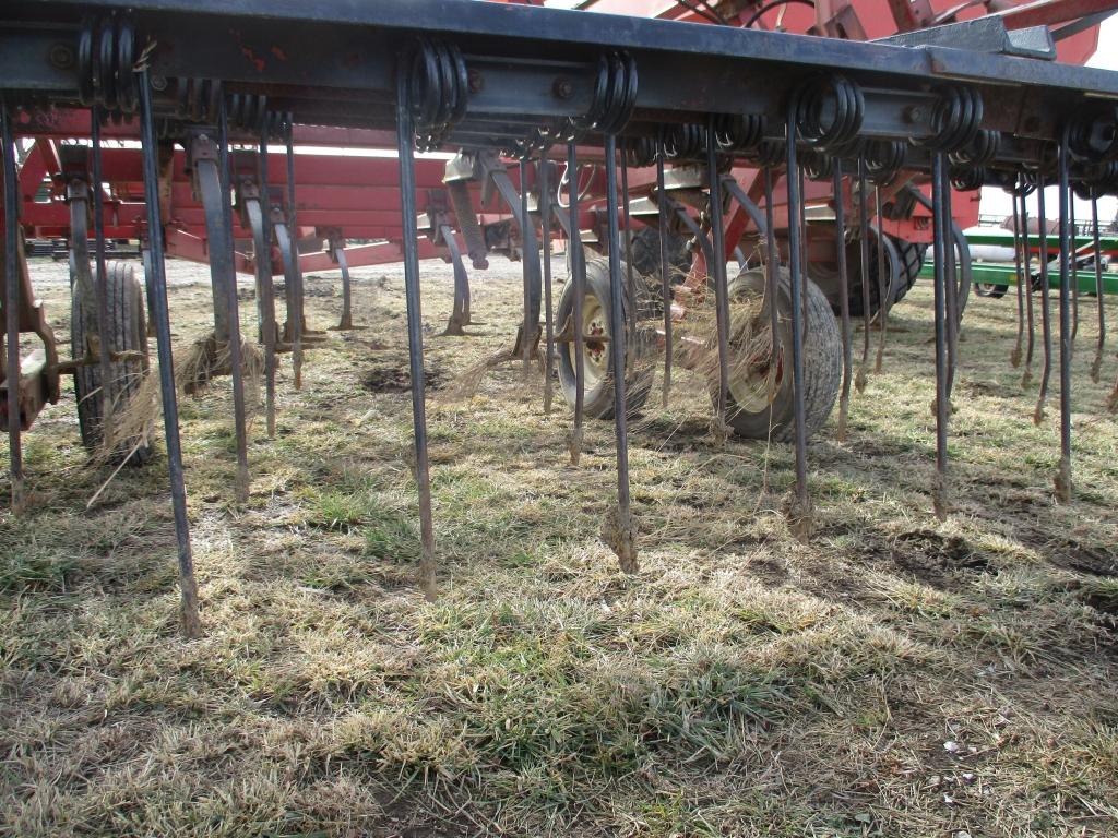 International 4600 Field Cultivator