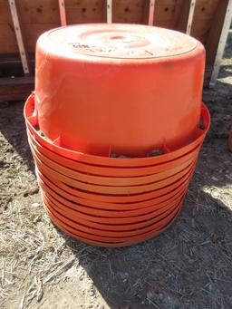 (12) Feed Tubs