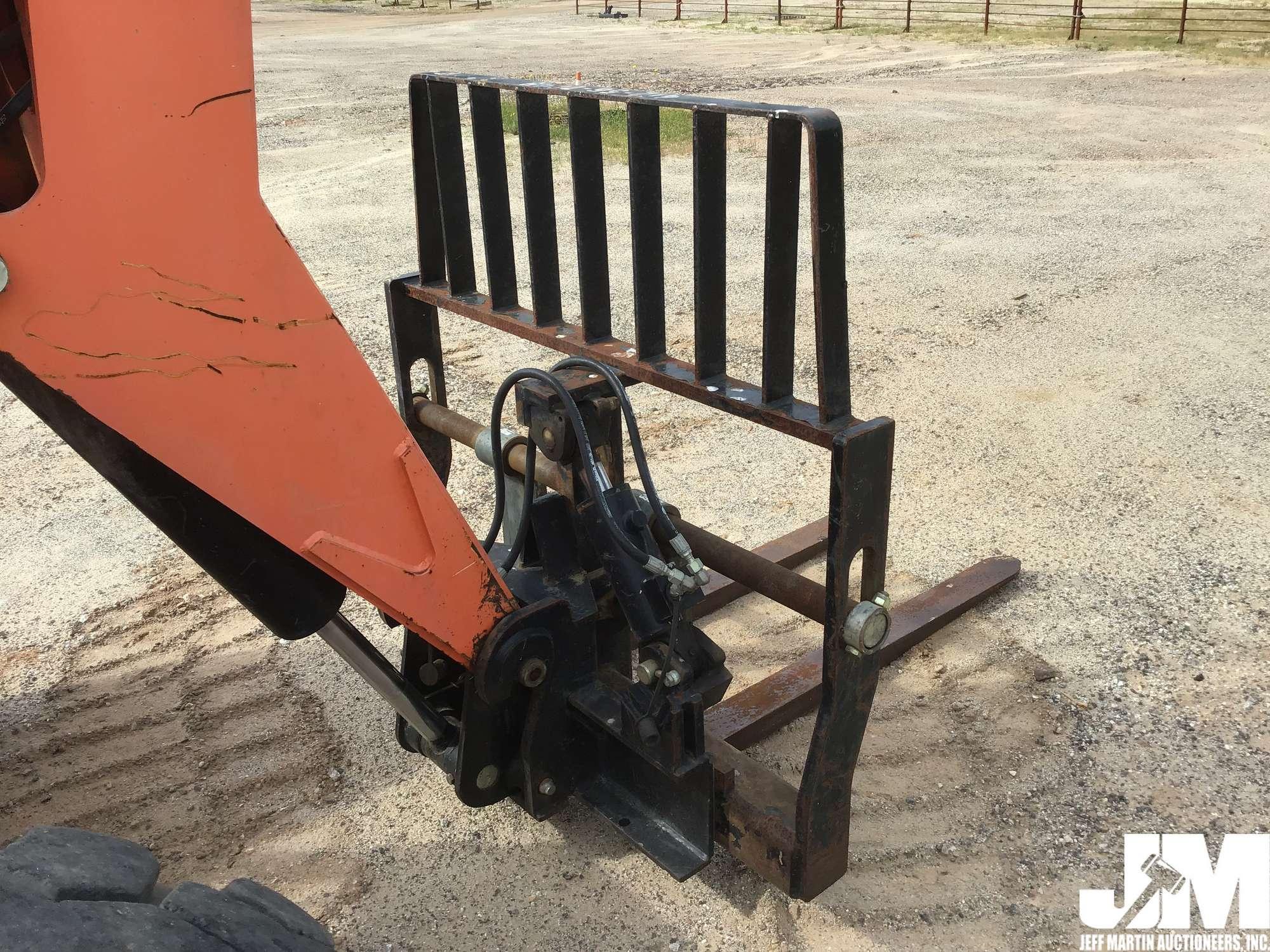 2013 JLG SKYTRAK 6036 TELESCOPIC FORKLIFT SN: 0160050877