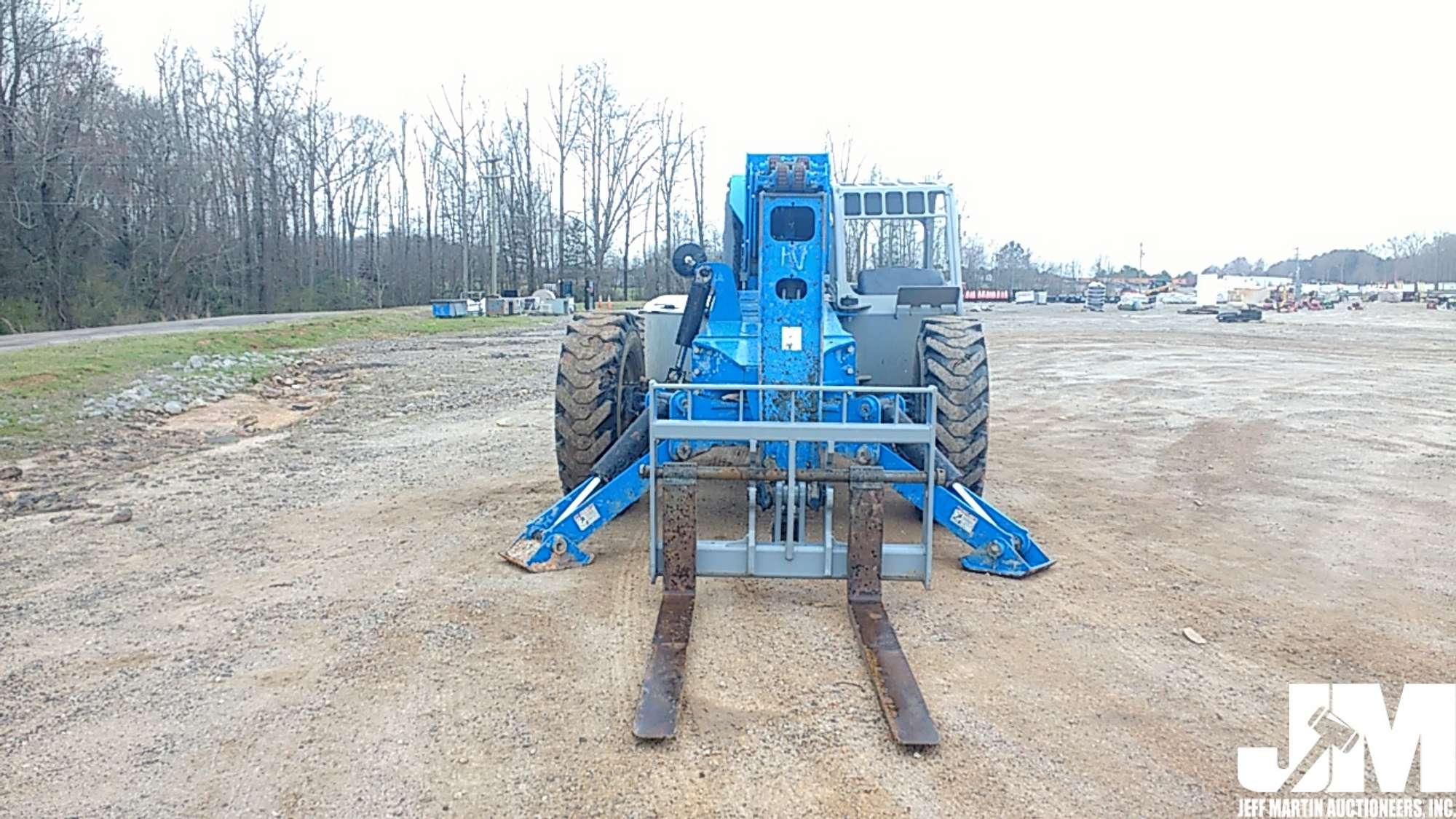 2012 GENIE GTH1056 TELESCOPIC FORKLIFT SN: GTH101215812