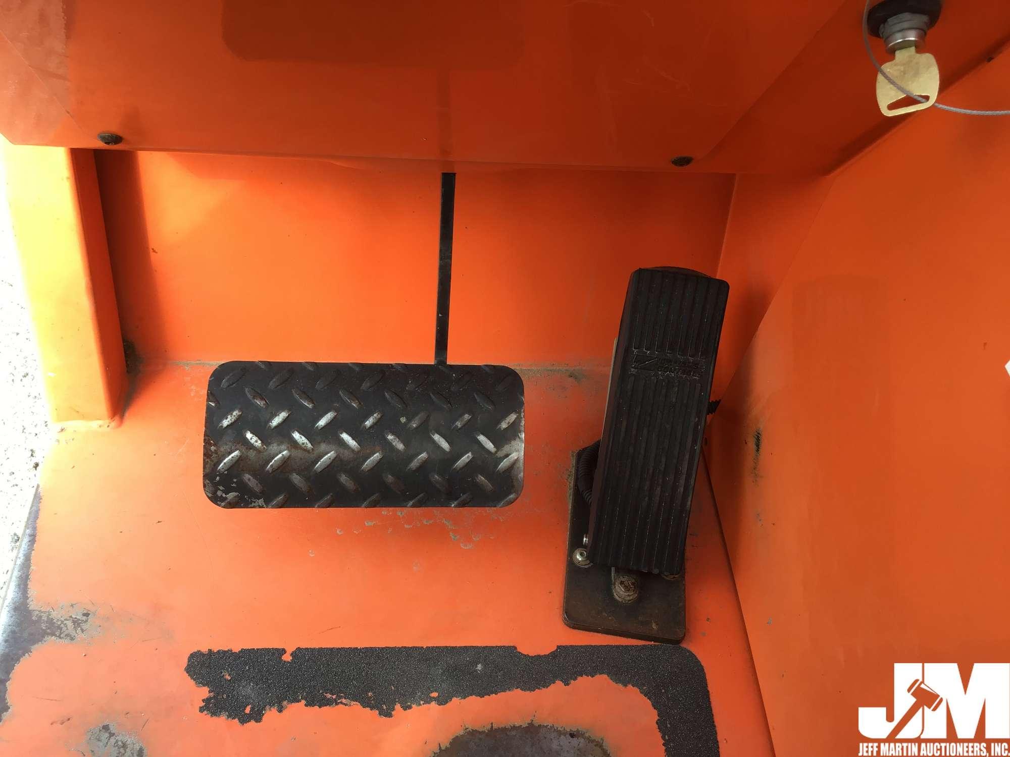 2013 JLG SKYTRAK 6036 TELESCOPIC FORKLIFT SN: 0160050877