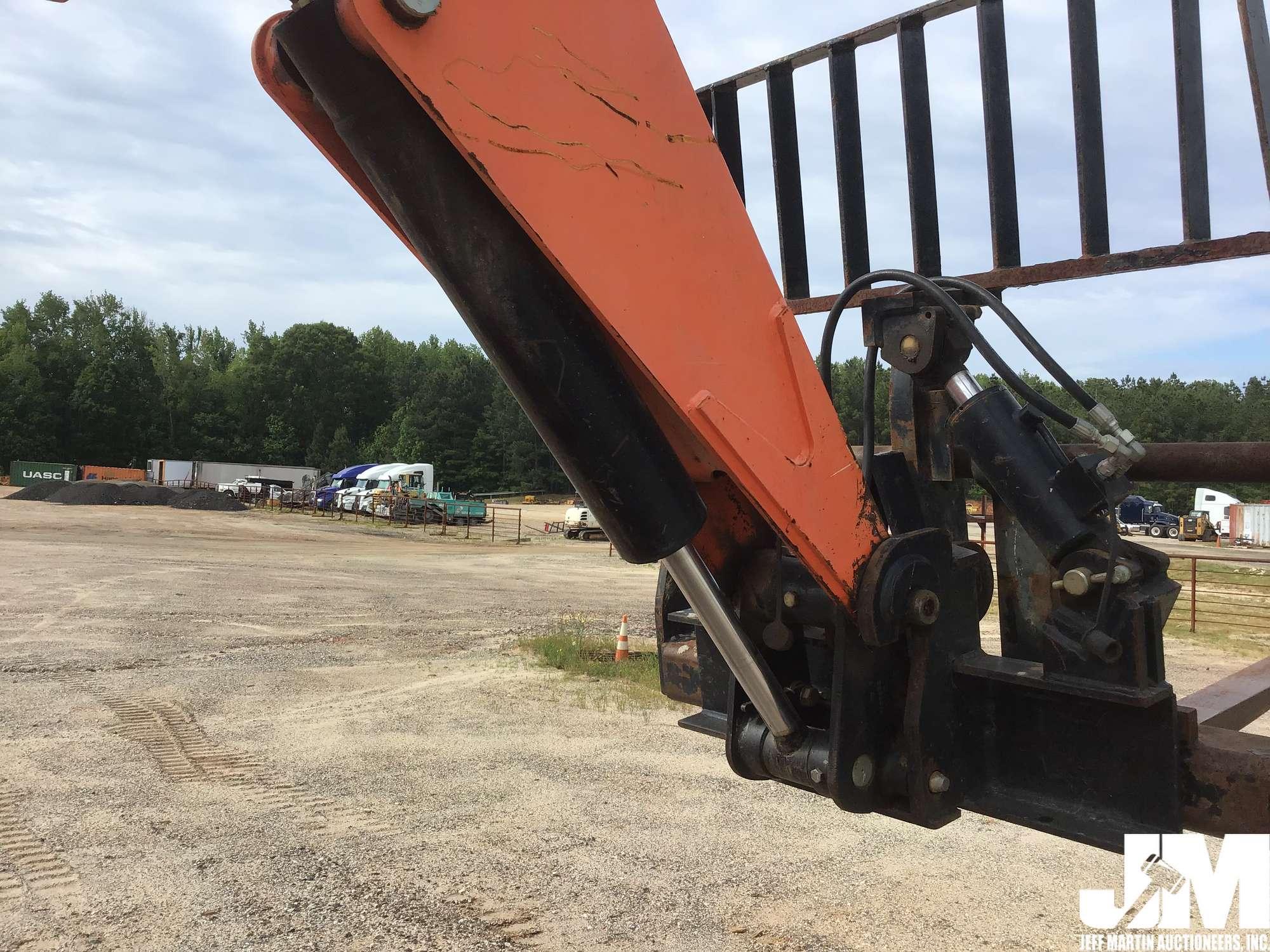 2013 JLG SKYTRAK 6036 TELESCOPIC FORKLIFT SN: 0160050877