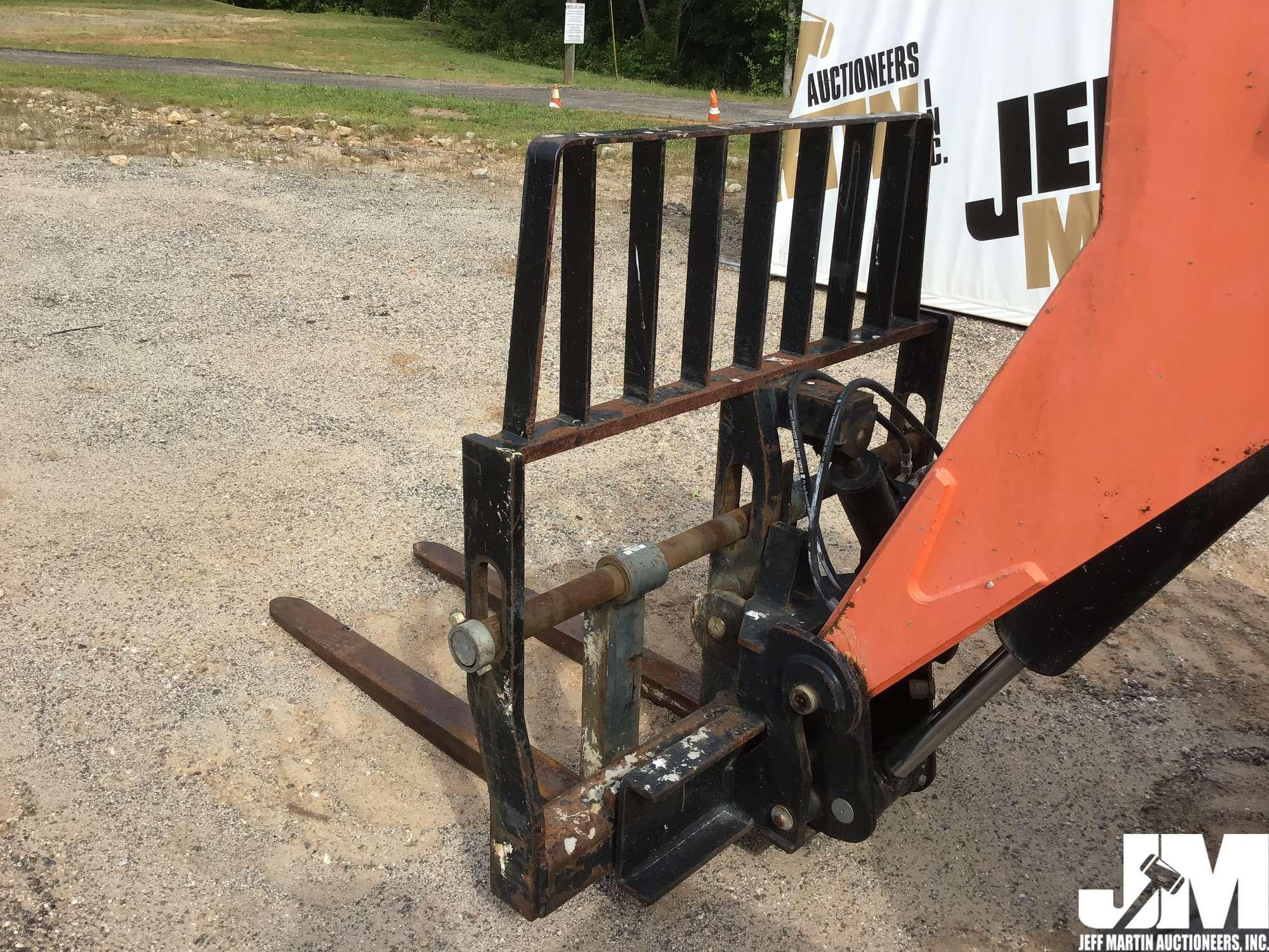 2013 JLG SKYTRAK 6036 TELESCOPIC FORKLIFT SN: 0160050877