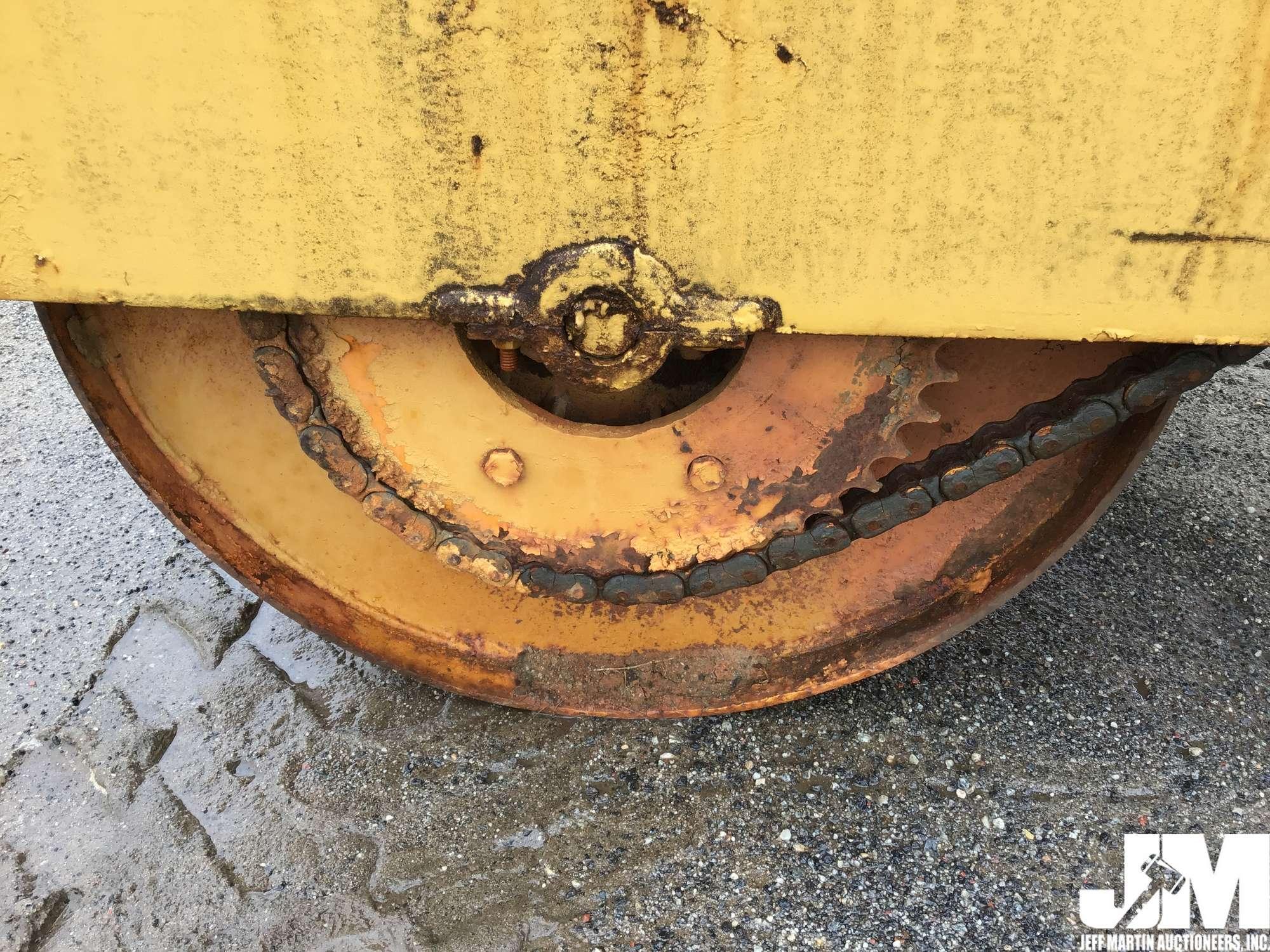 ROLLER INDUSTRIES A302-K14 COMPACTION EQUIPMENT SN: 00558577