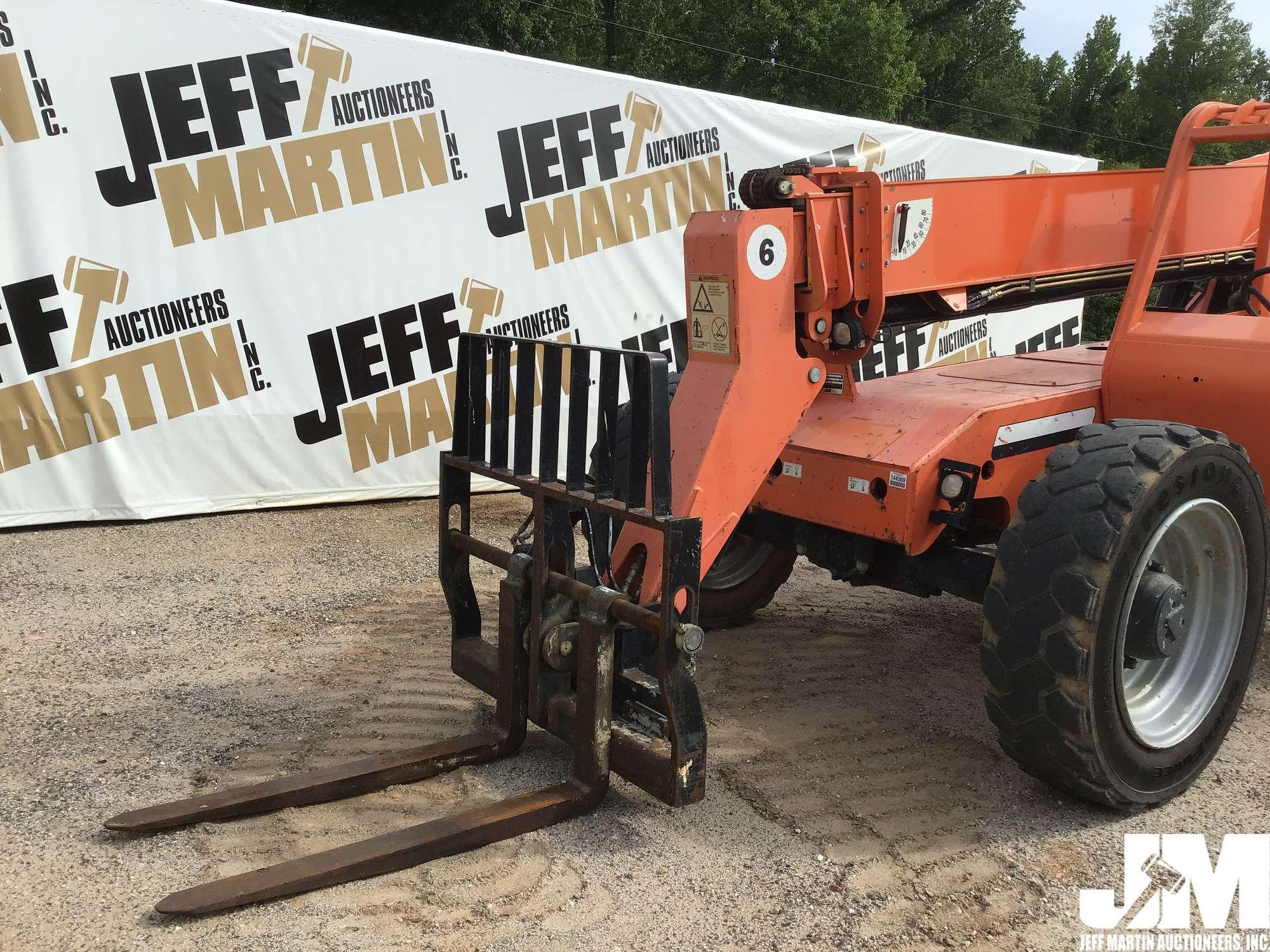 2013 JLG SKYTRAK 6036 TELESCOPIC FORKLIFT SN: 0160050877