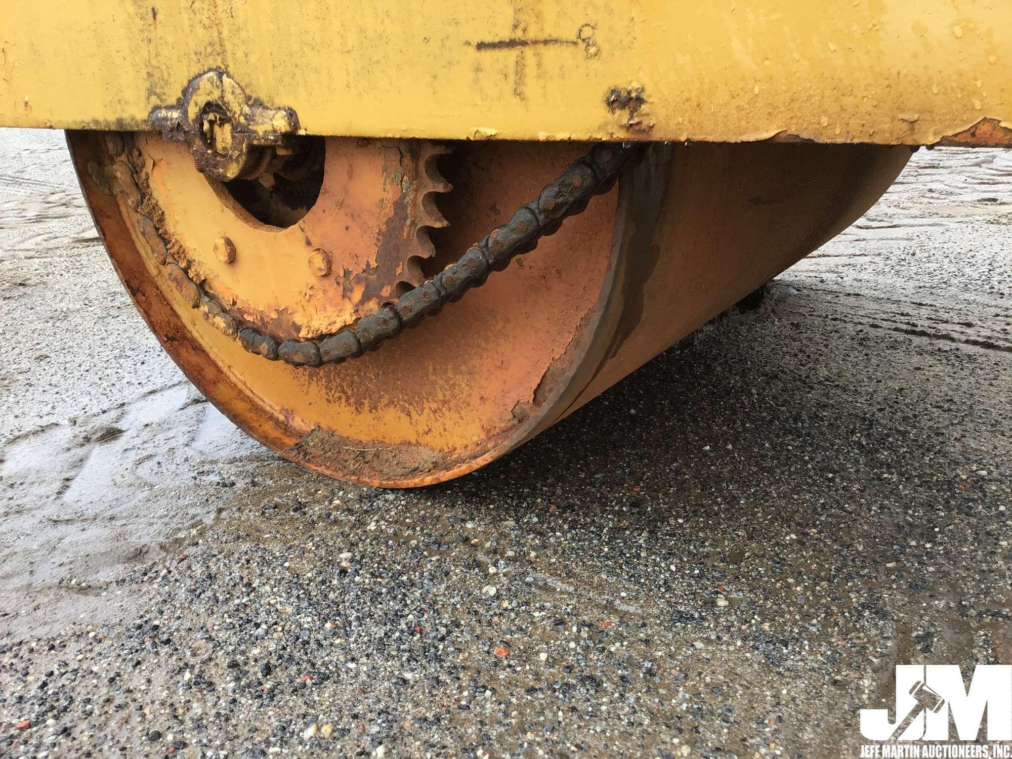 ROLLER INDUSTRIES A302-K14 COMPACTION EQUIPMENT SN: 00558577