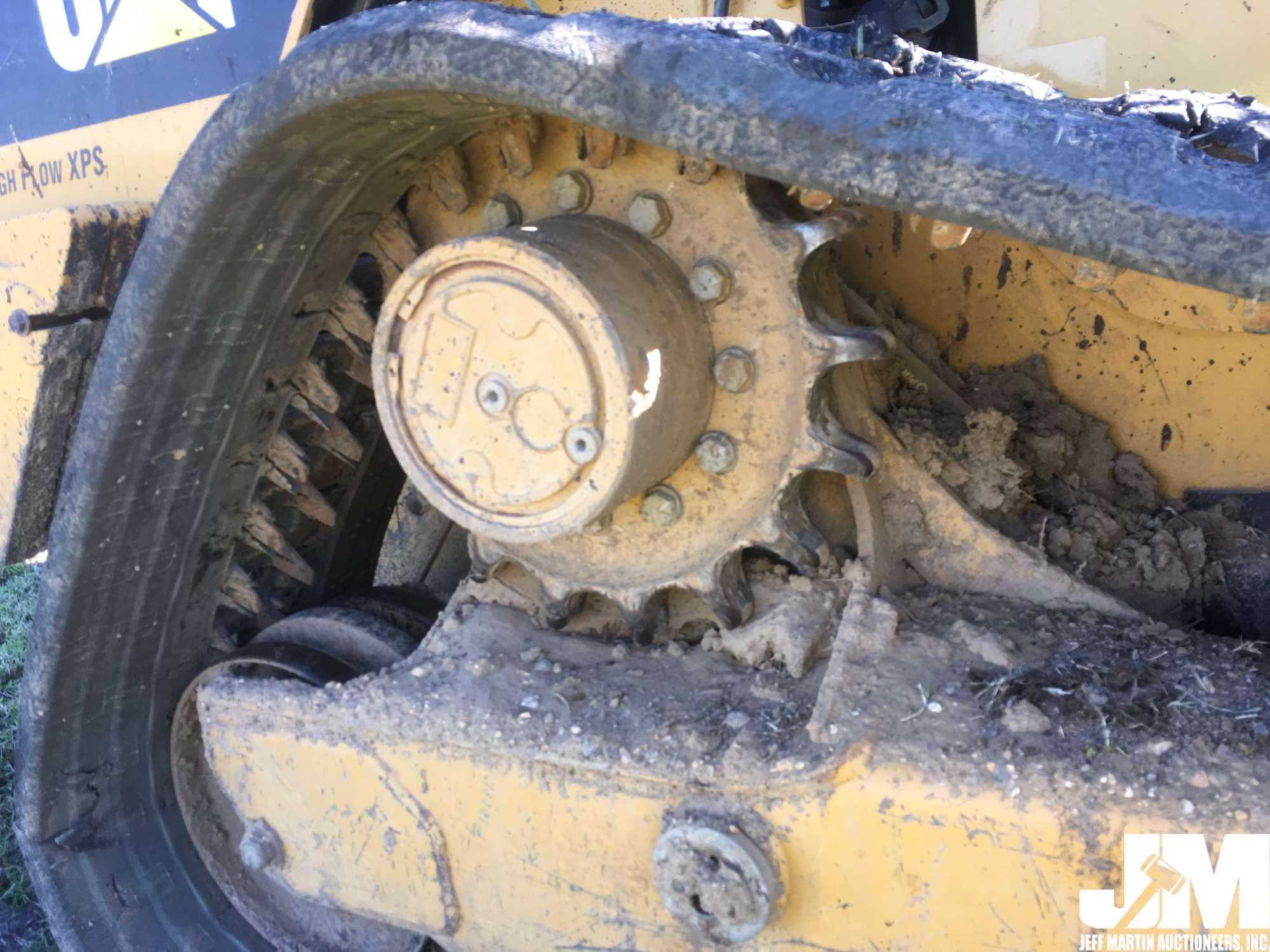 2015 CATERPILLAR 299D MULTI TERRAIN LOADER SN: CAT0299DVGTC02258