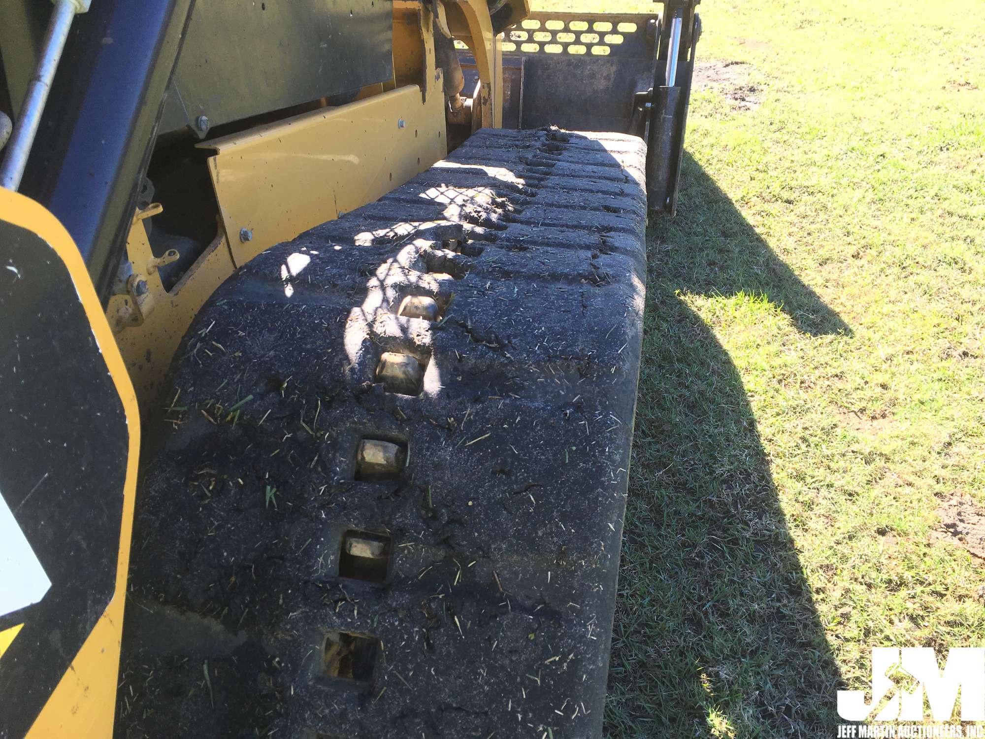 2015 CATERPILLAR 299D MULTI TERRAIN LOADER SN: CAT0299DVGTC02258