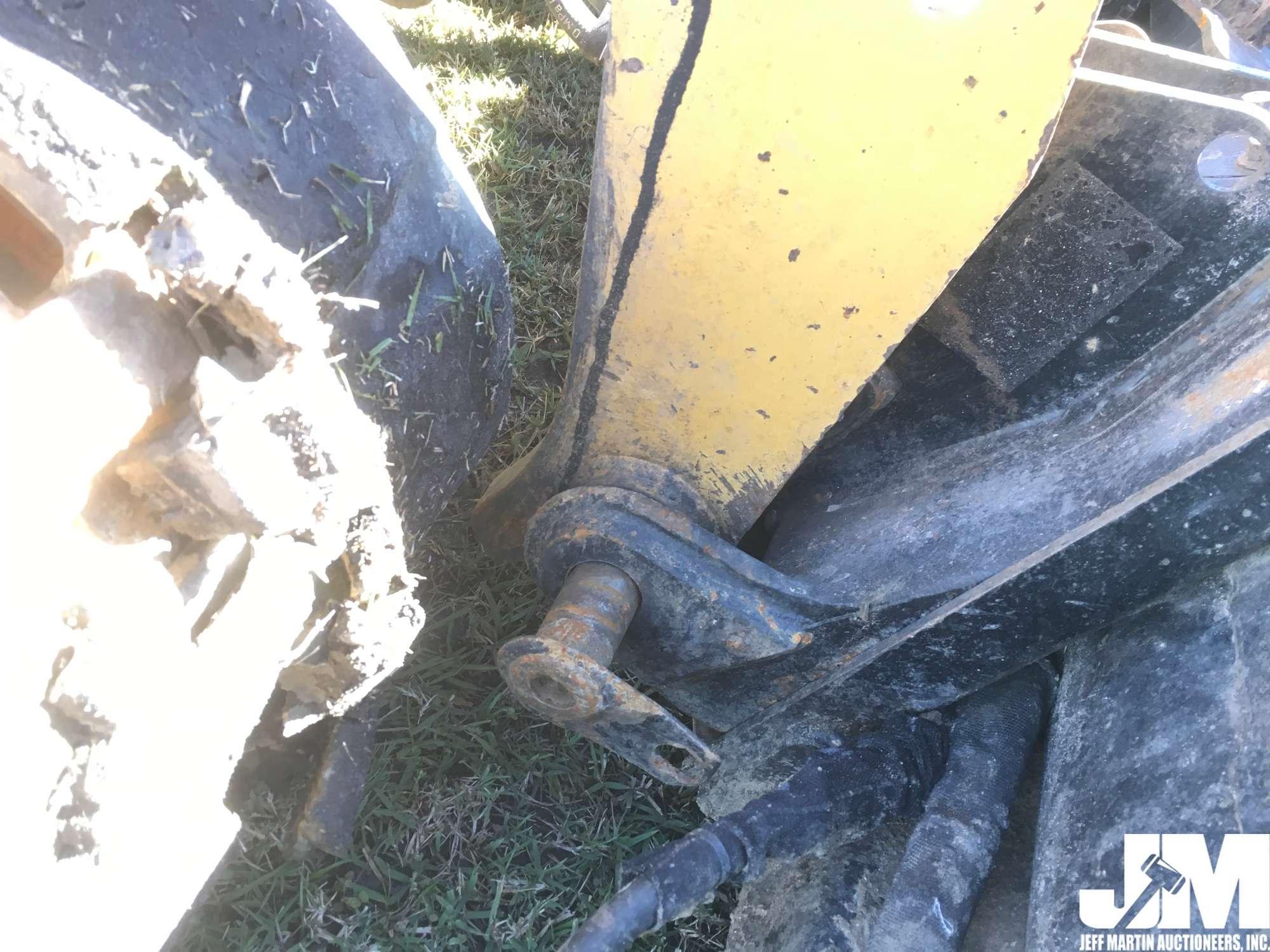 2015 CATERPILLAR 299D MULTI TERRAIN LOADER SN: CAT0299DVGTC02258