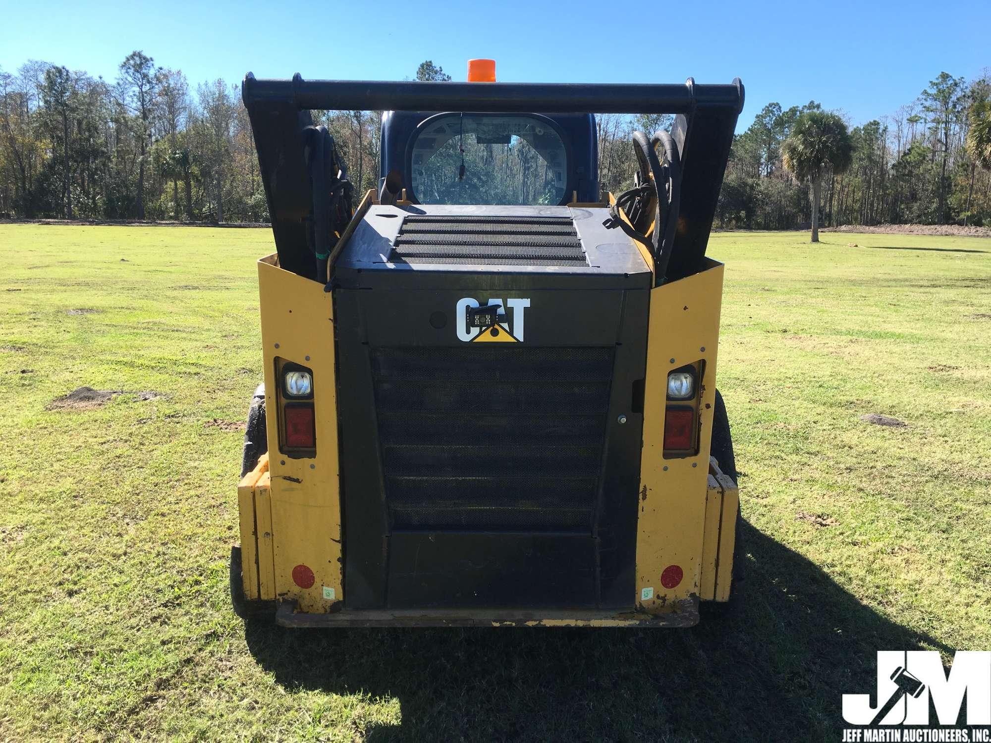 2015 CATERPILLAR 299D MULTI TERRAIN LOADER SN: CAT0299DVGTC02258
