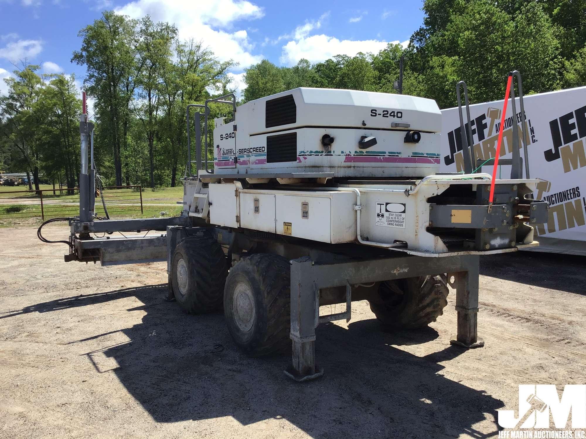 1999 SOMERO S-240 SN: 129916184 LASER SCREED