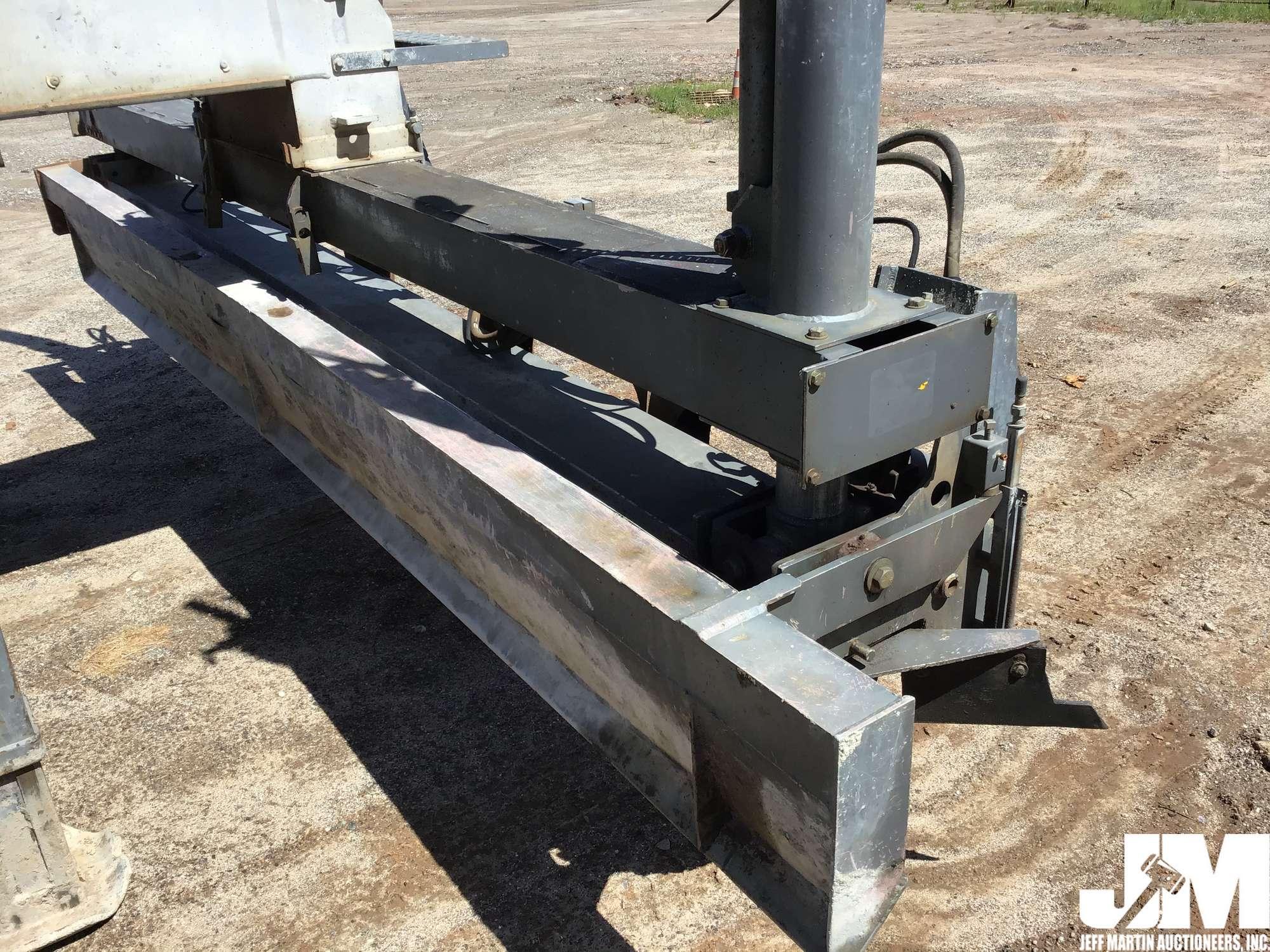1999 SOMERO S-240 SN: 129916184 LASER SCREED