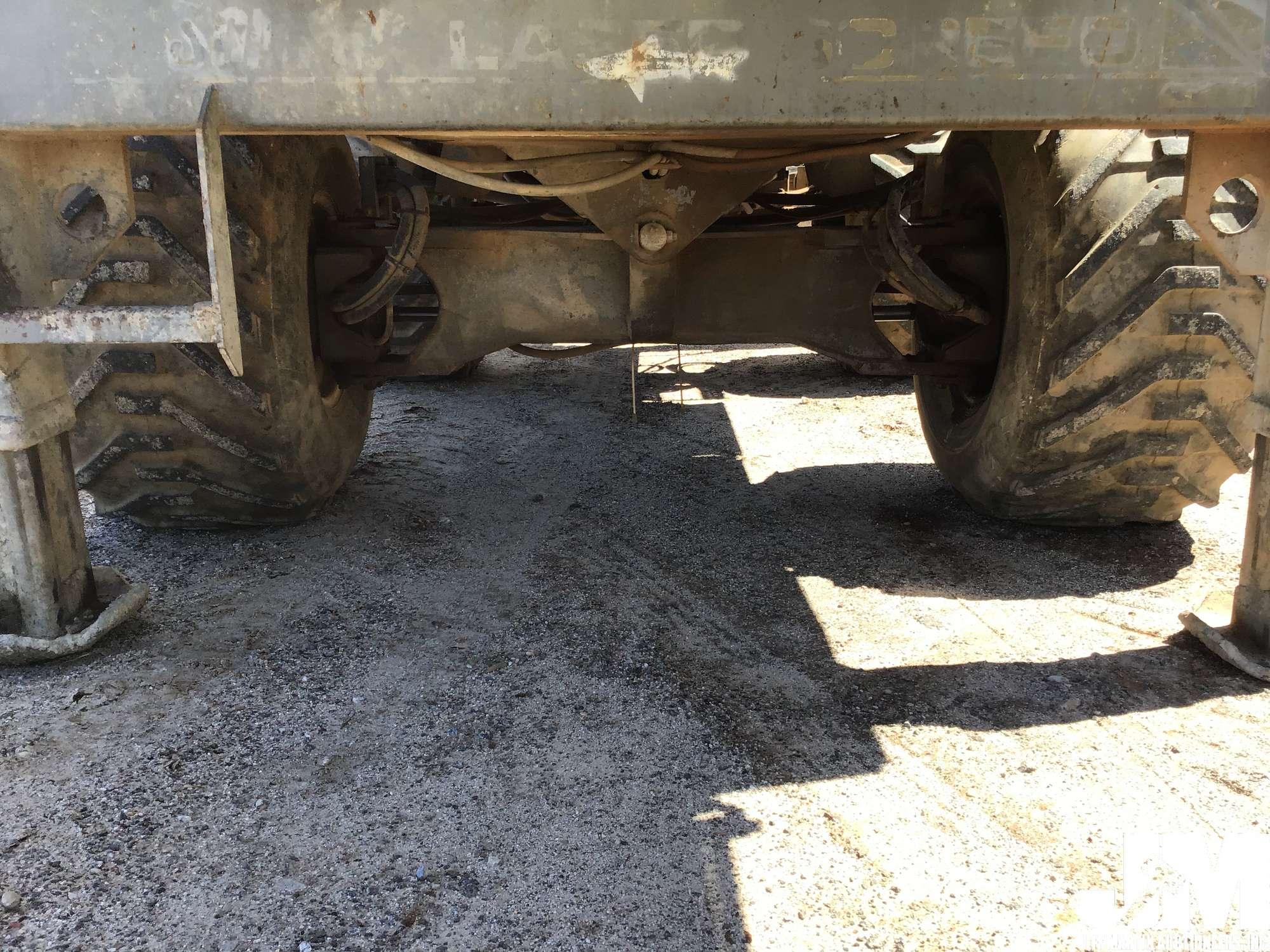 1999 SOMERO S-240 SN: 129916184 LASER SCREED