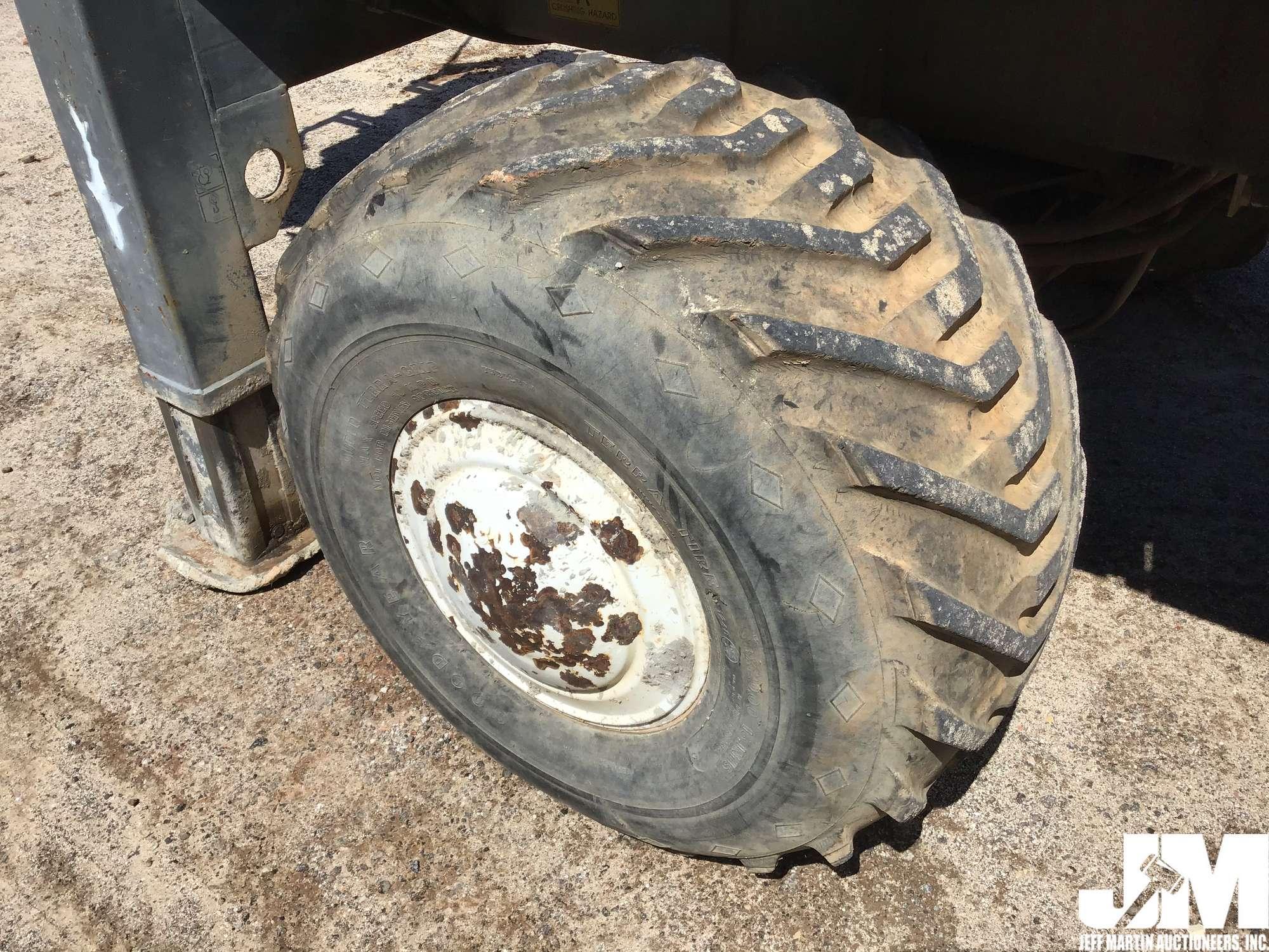1999 SOMERO S-240 SN: 129916184 LASER SCREED