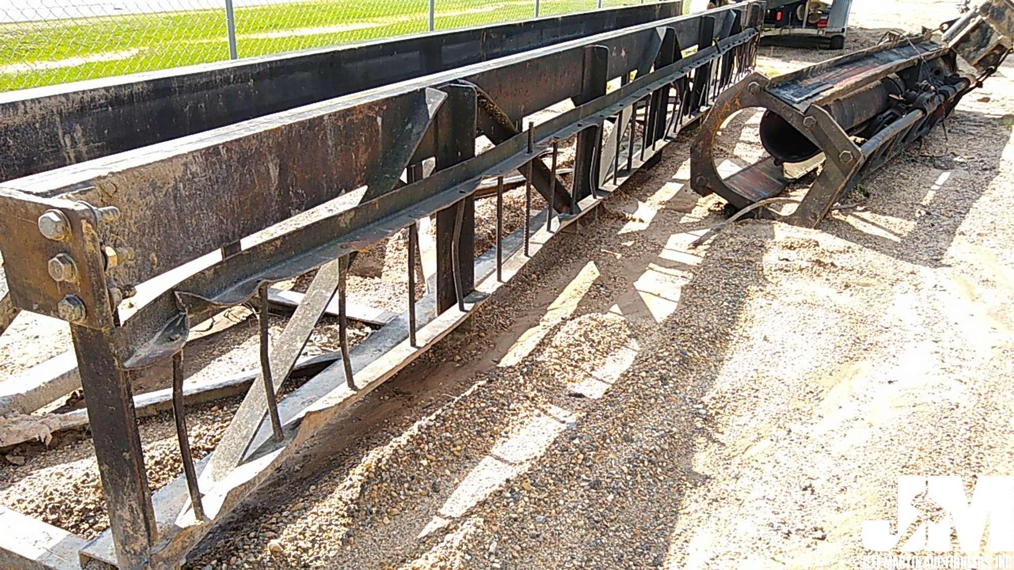 LINK BELT KOBE K25 DIESEL HAMMER