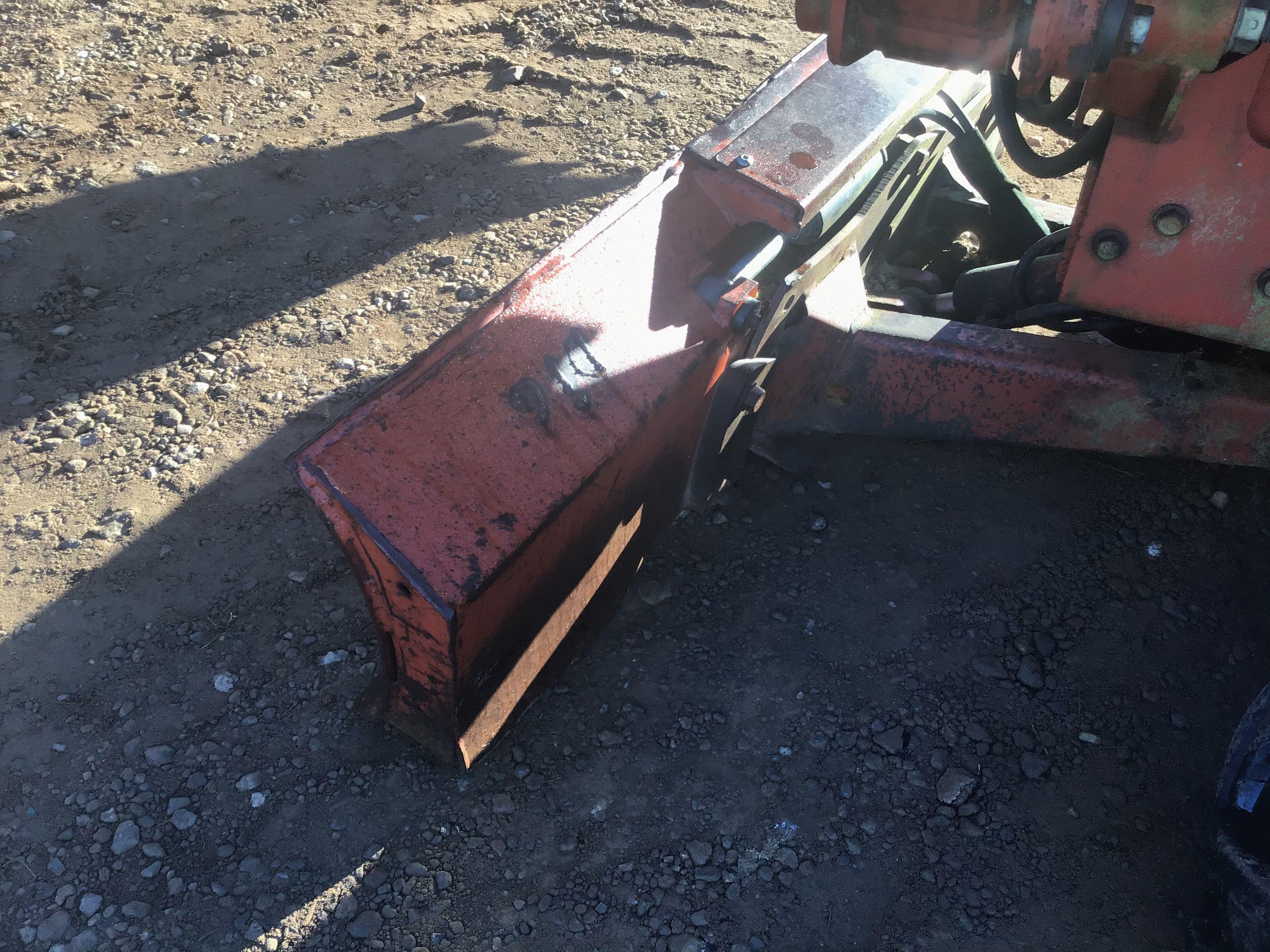 2001 DITCH WITCH 3610DD TRENCHER SN: 3V0323