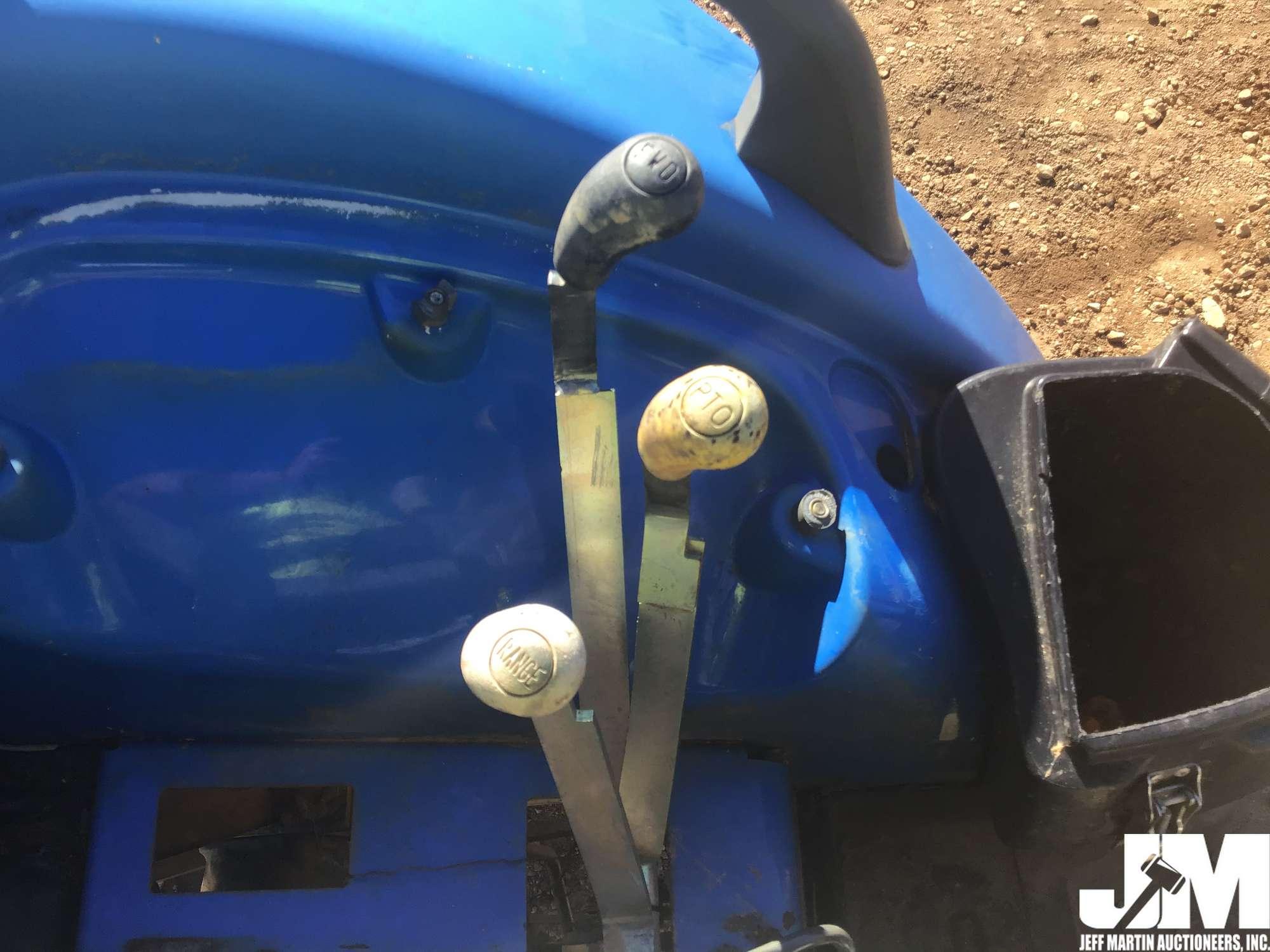 NEW HOLLAND TC35P TRACTOR SN: G600277