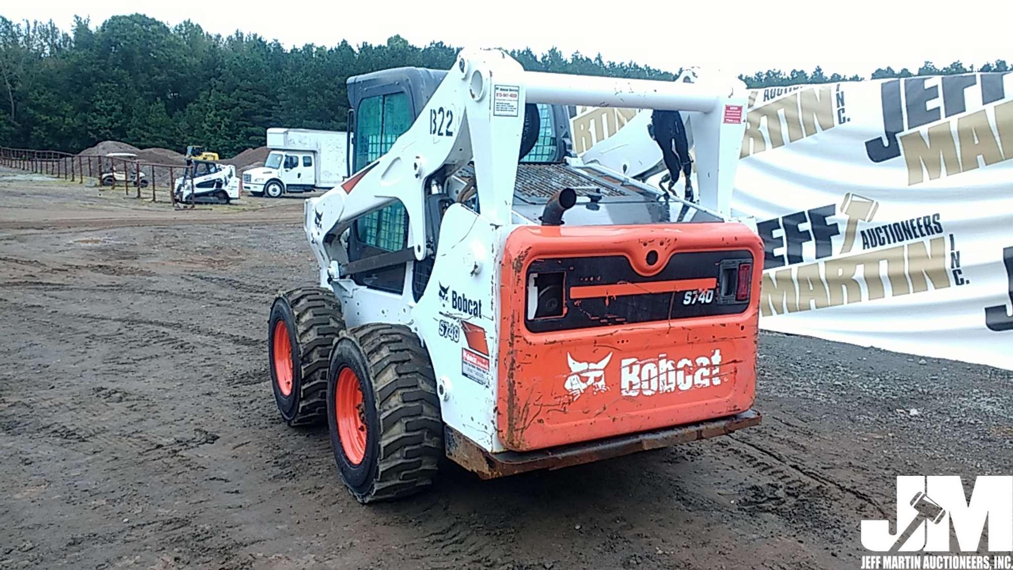 2018 BOBCAT S740 SKID STEER SN: B3BT14200