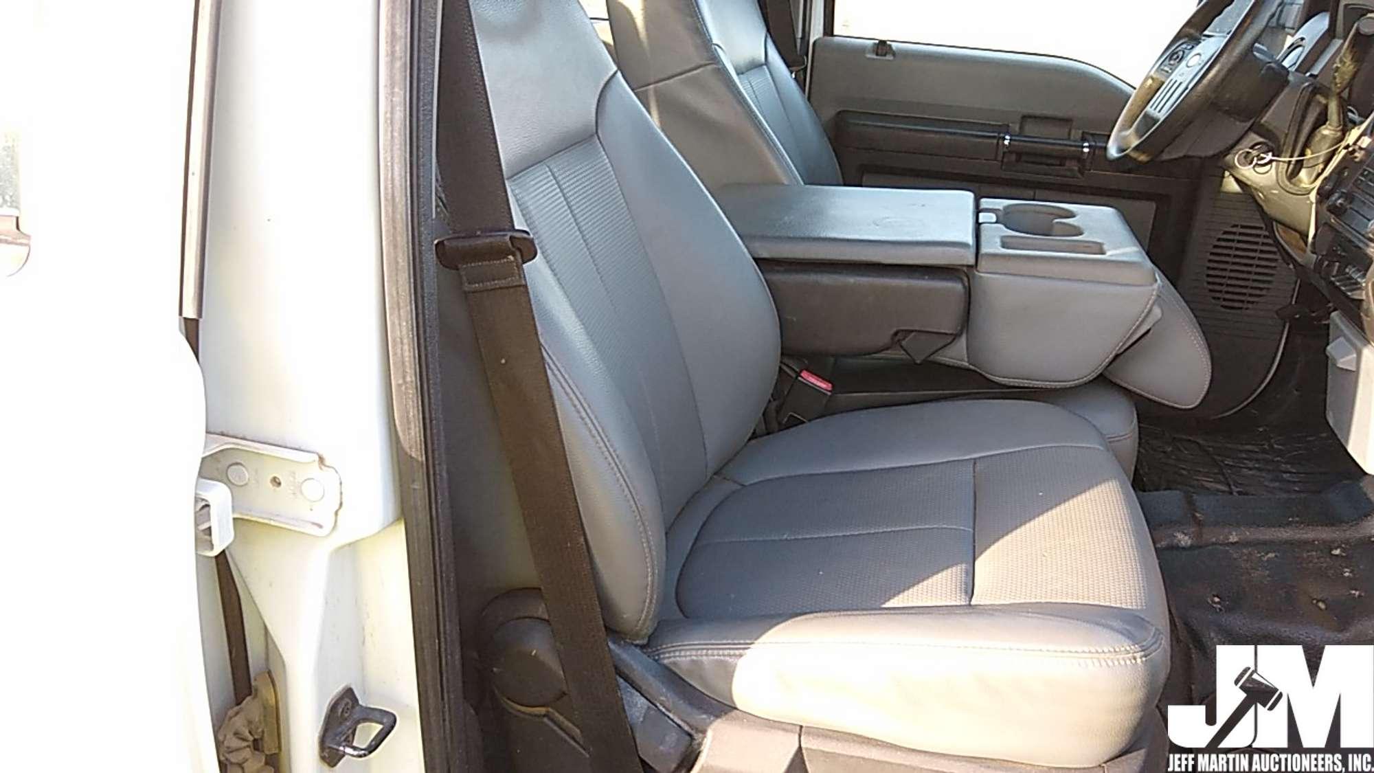 2014 FORD F-350 S/A UTILITY TRUCK VIN: 1FD8W3B60EEB87492