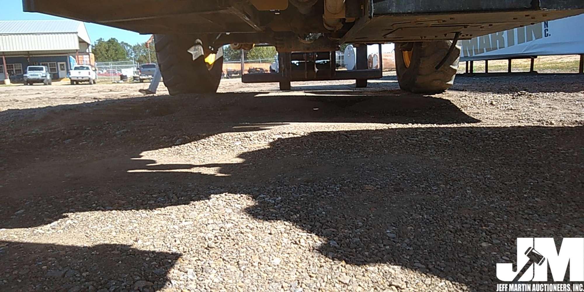 2015 CATERPILLAR TL1055C TELESCOPIC FORKLIFT SN: KDE01514