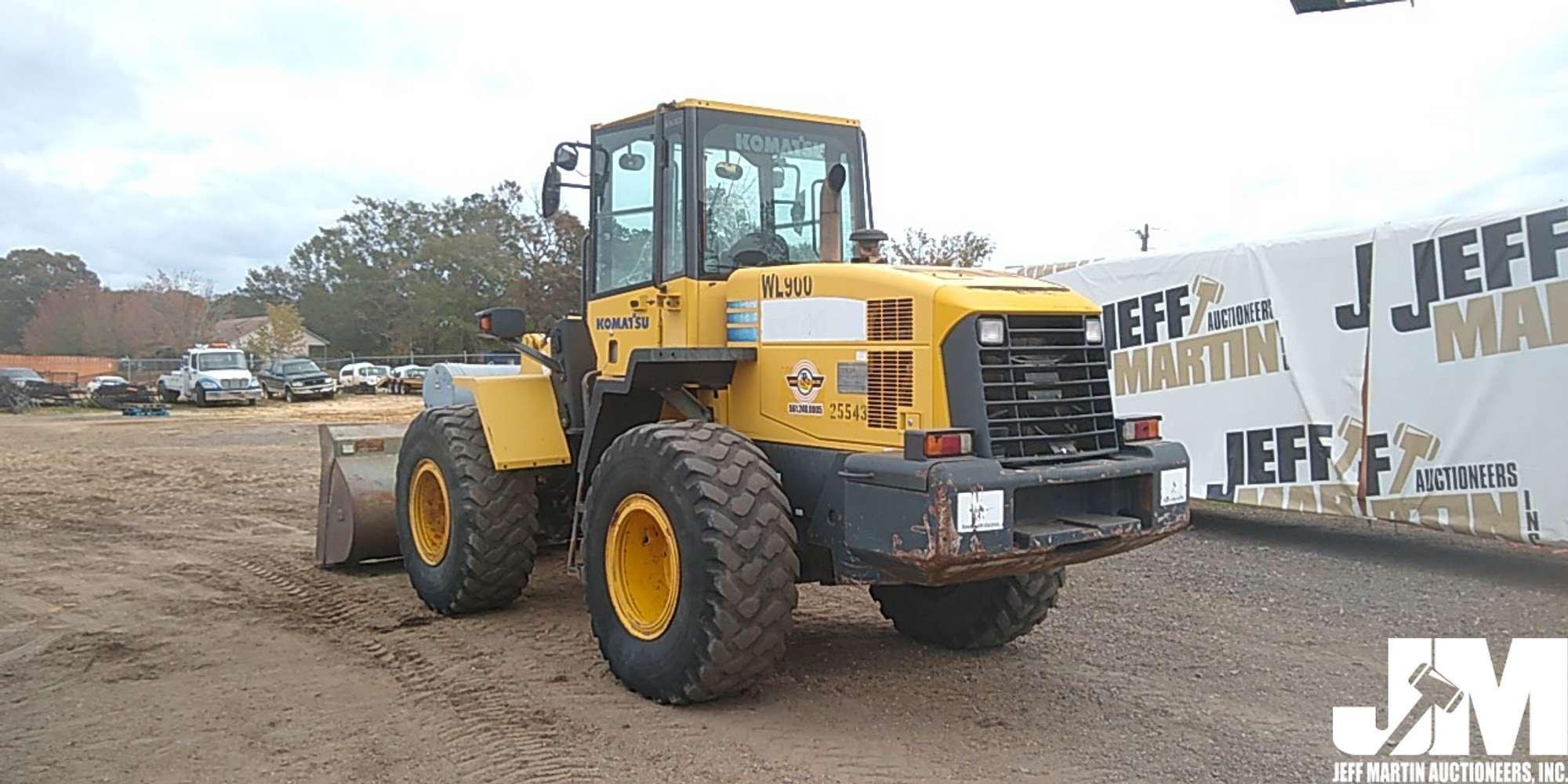 2006 KOMATSU WA200-5 WHEEL LOADER SN: KMTWA052J01068360