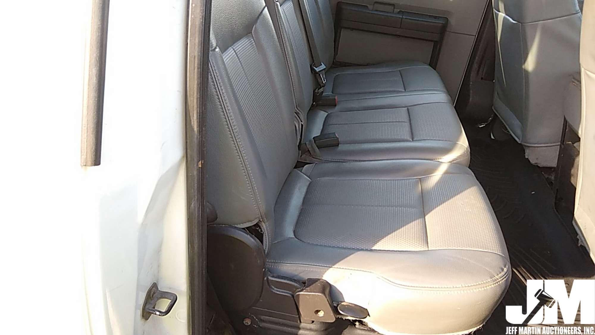 2014 FORD F-350 S/A UTILITY TRUCK VIN: 1FD8W3B60EEB87492