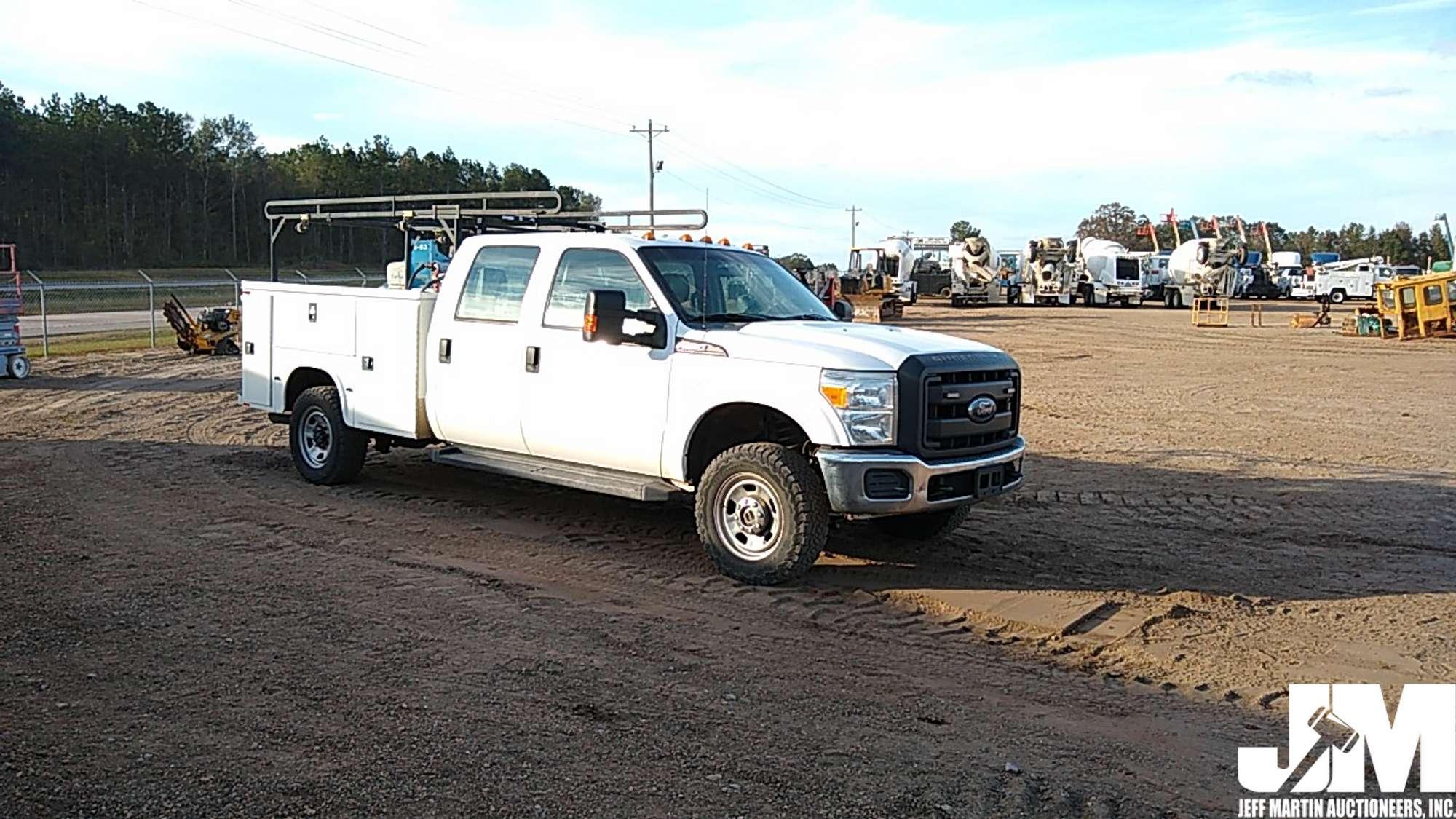 2014 FORD F-350 S/A UTILITY TRUCK VIN: 1FD8W3B60EEB87492