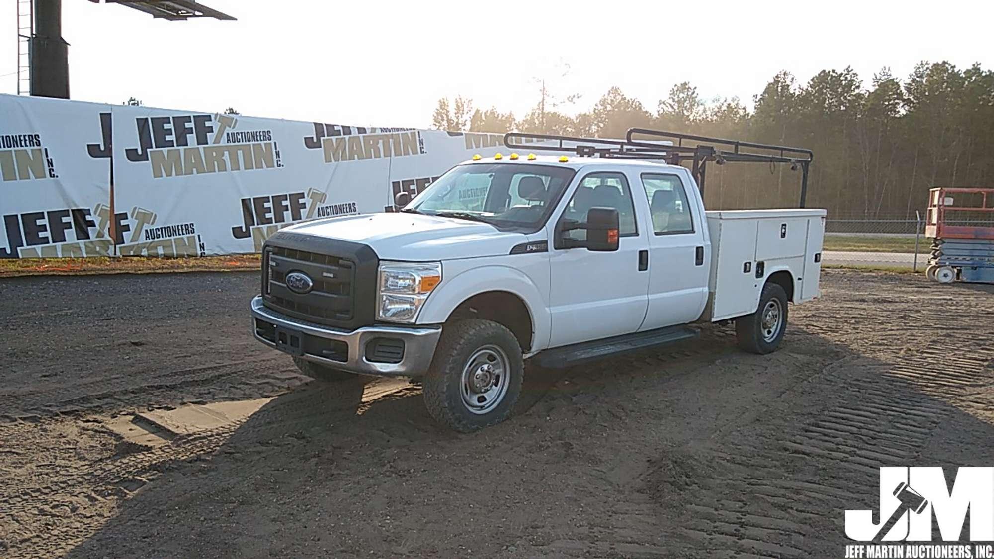 2014 FORD F-350 S/A UTILITY TRUCK VIN: 1FD8W3B60EEB87492