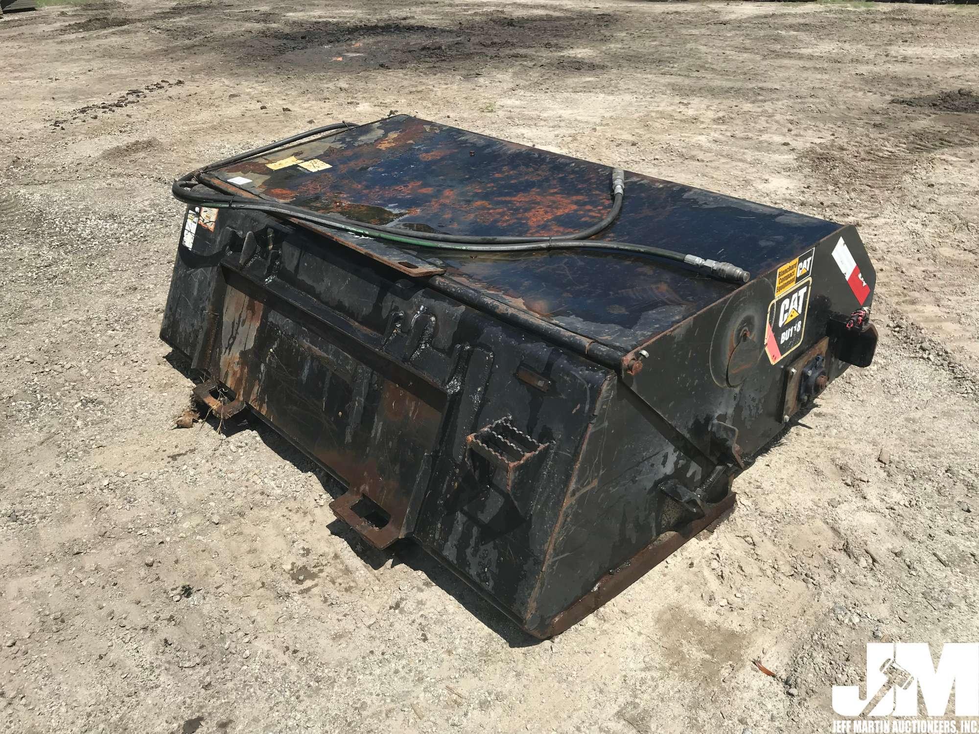 CAT BU118 BROOM BUCKET