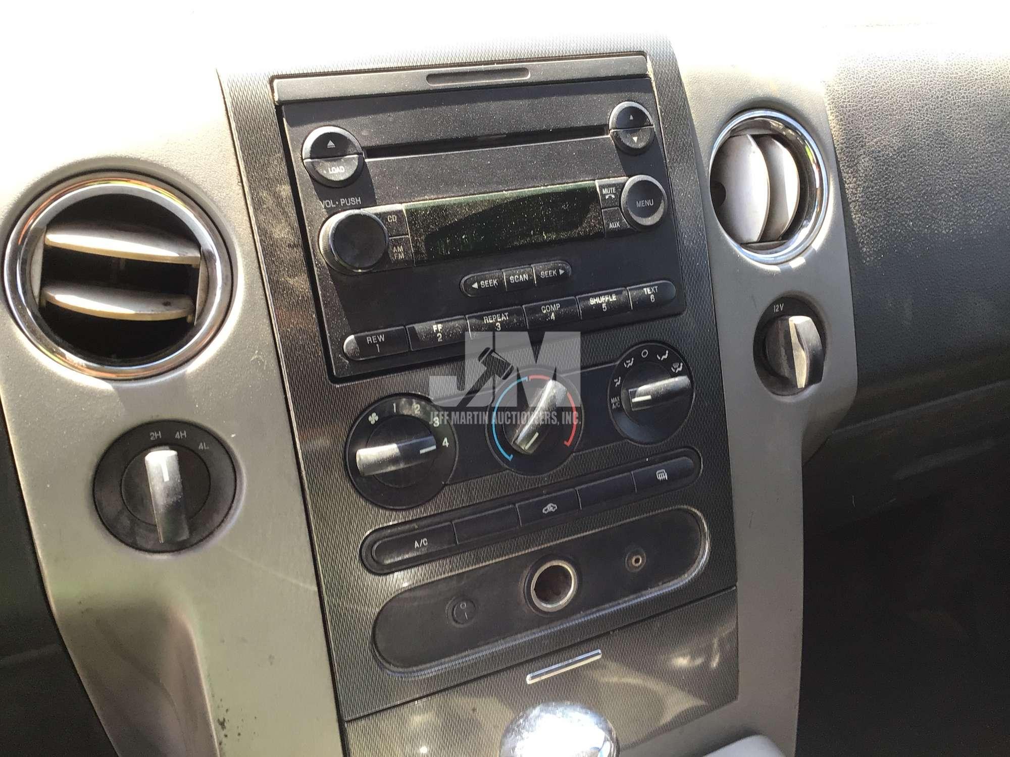 2005 FORD F-150 EXTENDED CAB 4X4 PICKUP VIN: 1FTPX14544NA54626